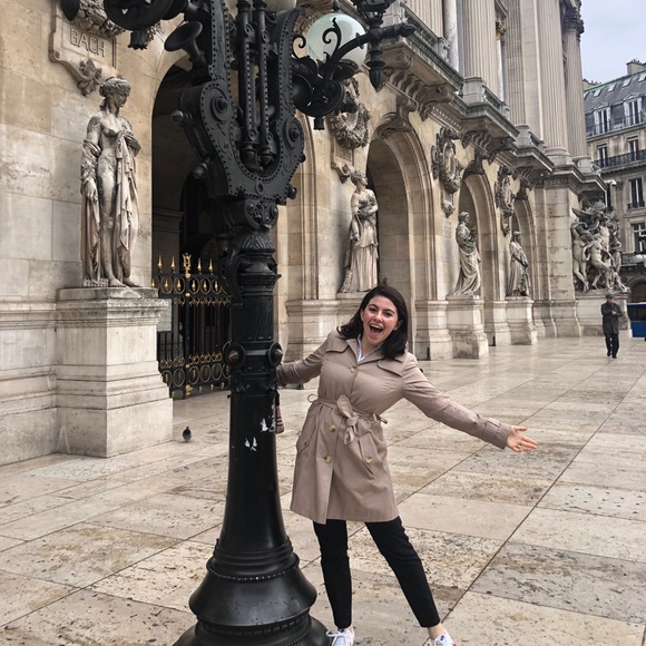 Meet Your Posher: Cecelia! - Picture 5 of 6